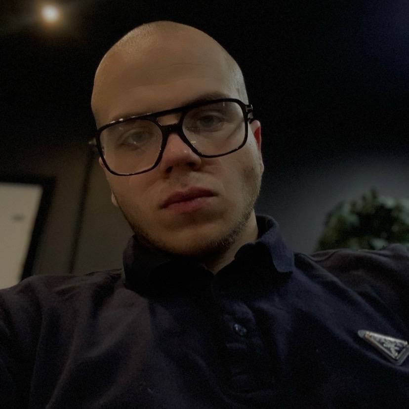 Владимир Хало